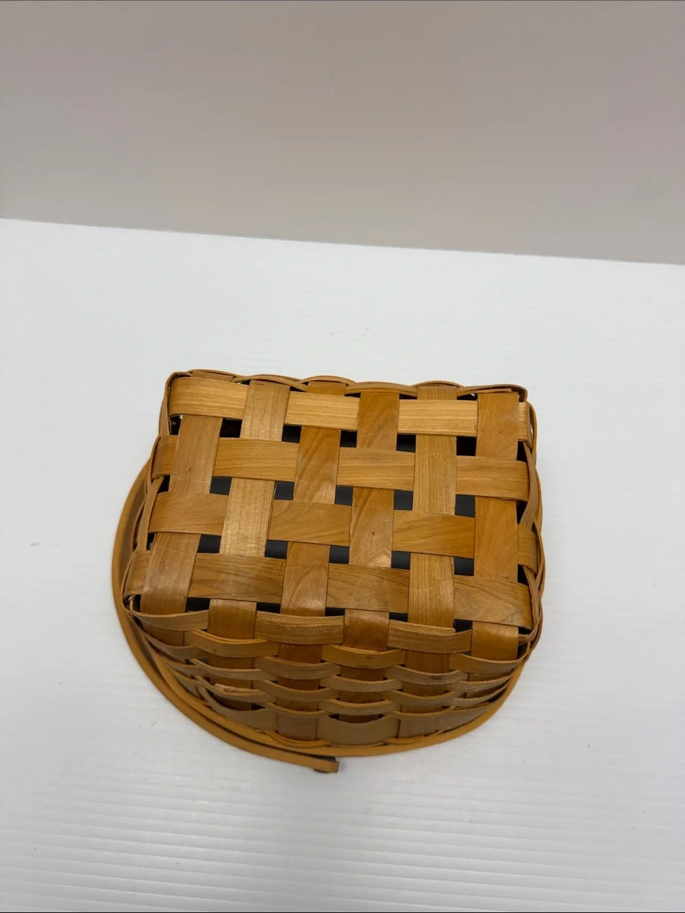 Natural Woven Party Basket with Handle